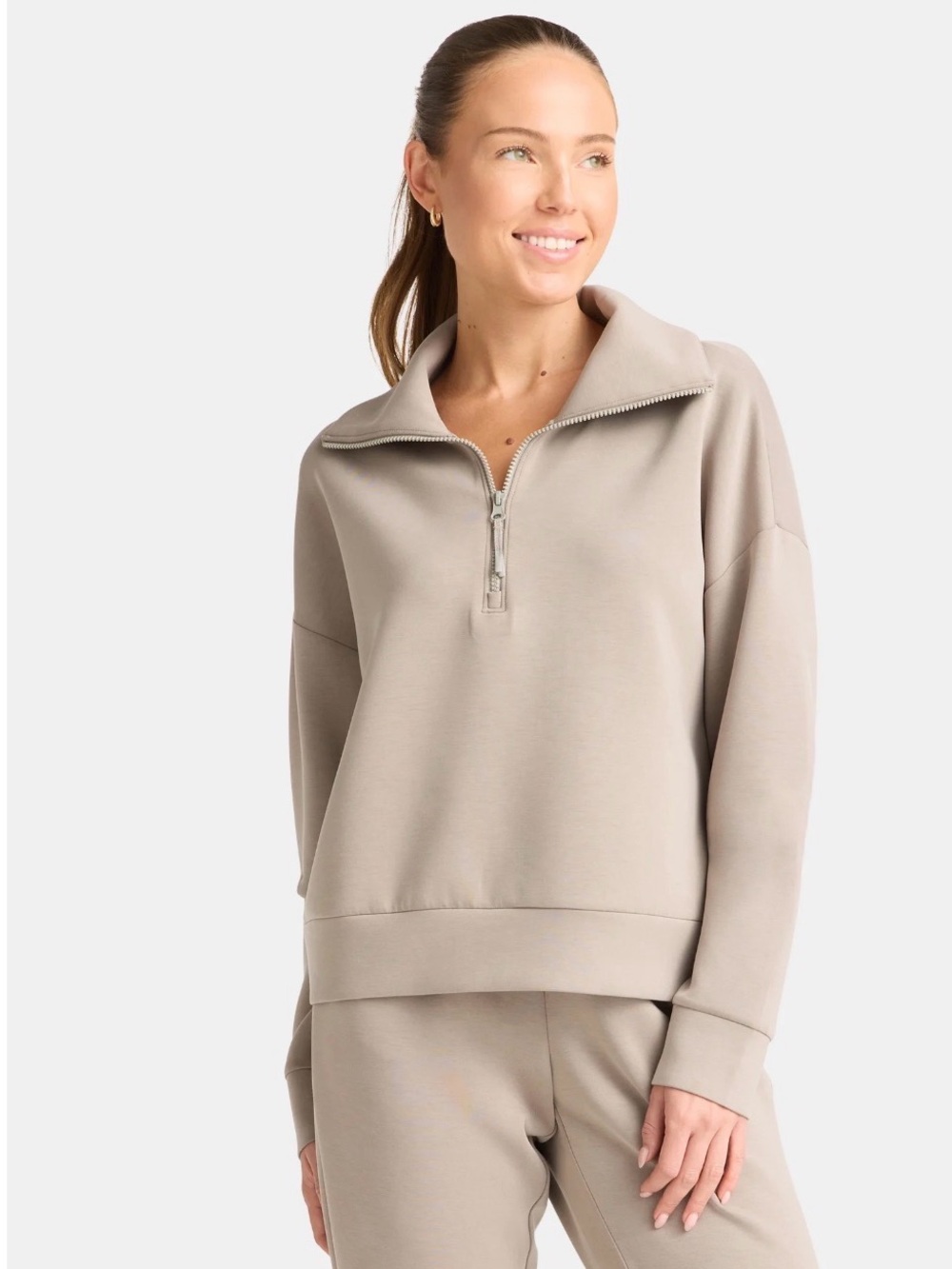 Avia Women's and Women's Plus ScubaKnit Quarter Zip Pullover - Picture 5 of 6